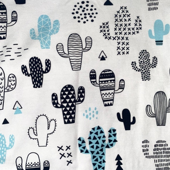 🌵Adorable Baby outfit🌵 - Picture 3 of 3